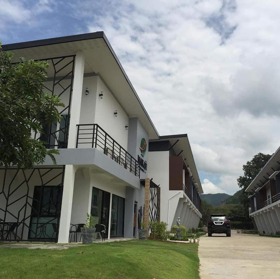 Makan Resort Kanchanaburi Exterior foto